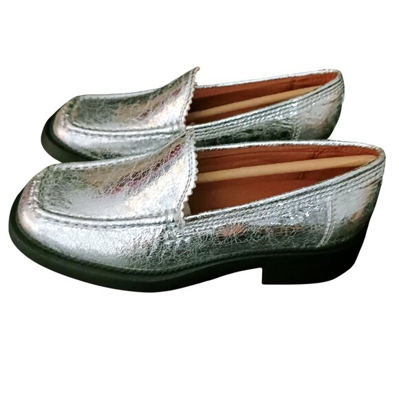 NEW Zodiac Alaina Faux Crackle Leather Square Toe Loafers Silver SY Size 7.5 - Picture 9 of 13